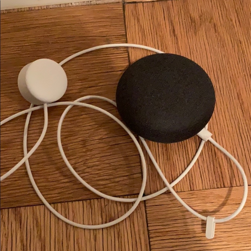 Google Home Mini